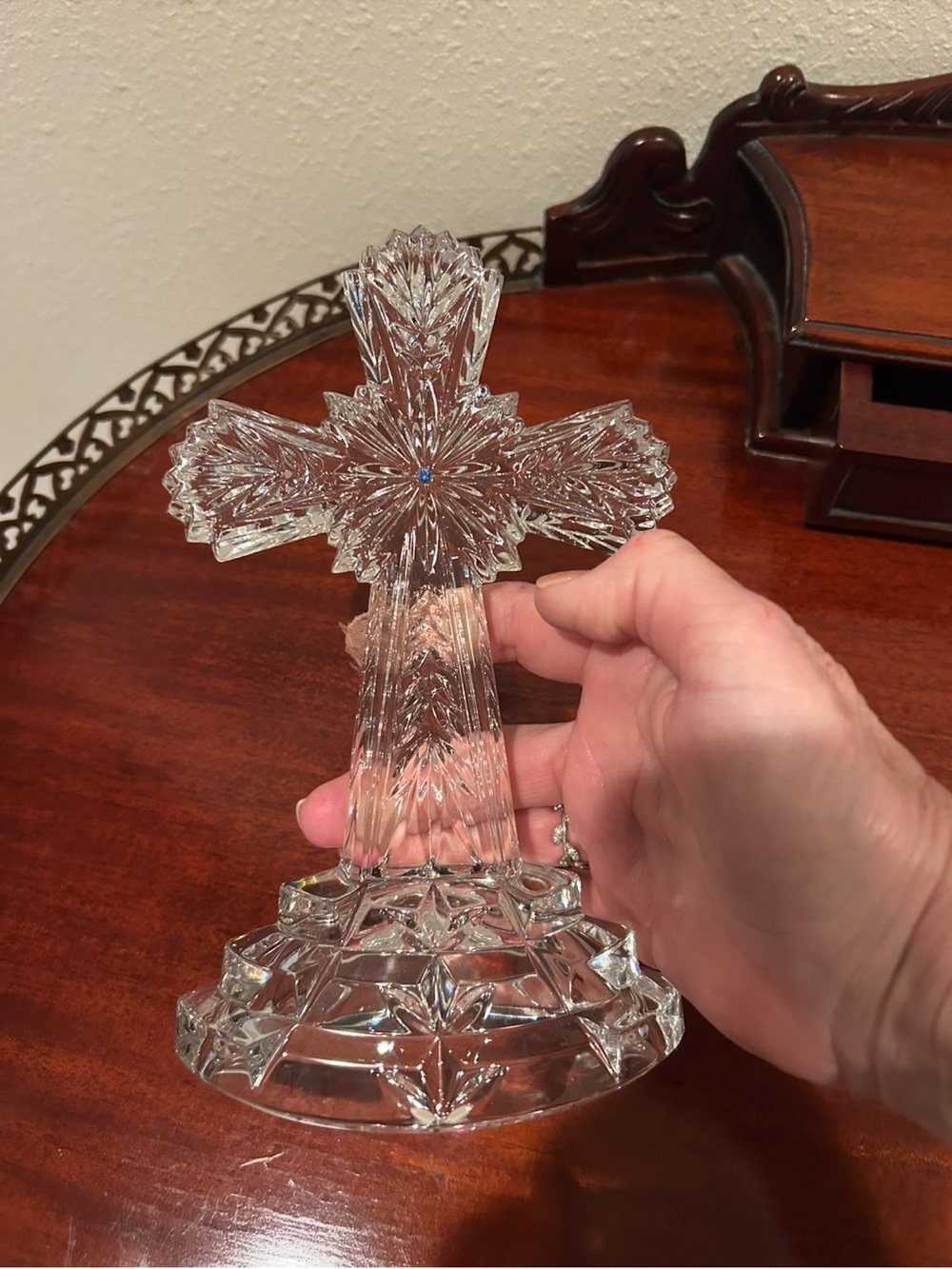 Lenox ~ elegant Clear Crystal Cross Decorative Figurine
